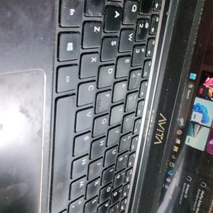 Laptop AVITA