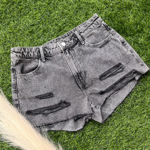 H&M Curvy Fit Vintage Fashion Shorts