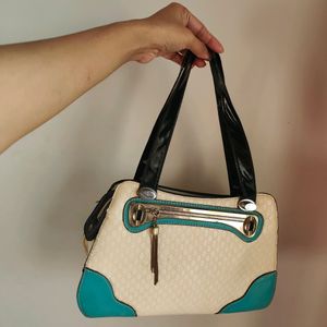 White & Turquoise Blue Handheld Bag(Women)