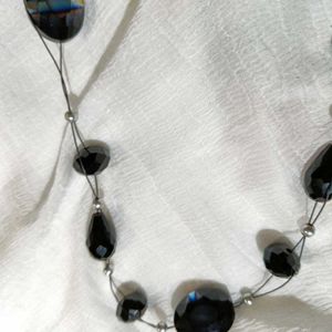 Beaded necklace