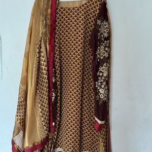 Kurta With Dupatta