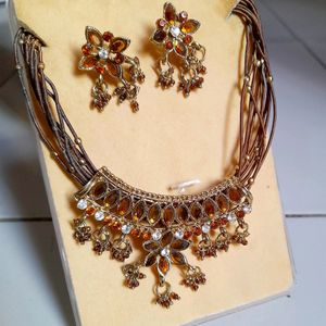 Necklace And Stud Set