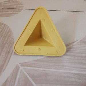 Mobile Holder - Triangular Shape