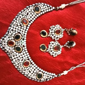 Beautiful Necklace Set