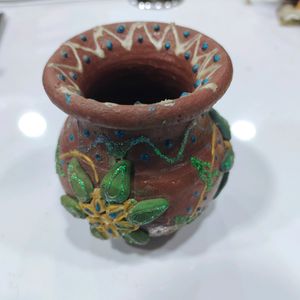 Small Pot