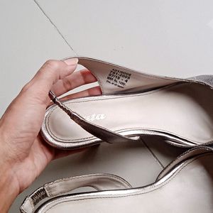 Bata Pencil Heel ( Electra Pumps)