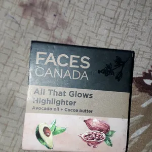 Faces Canada Highlighter