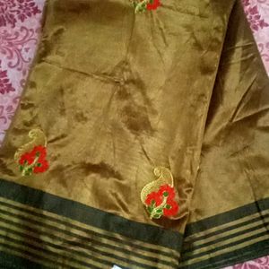 Khadi Saari