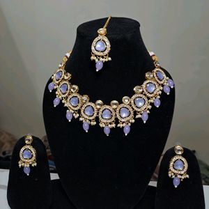 Beautiful Necklace Set With Earrings And Mang Tika