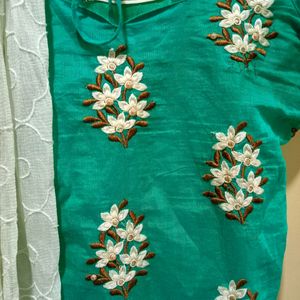 Embroidery Design Salwar Suit