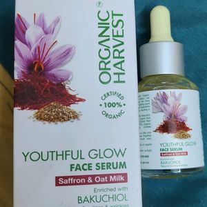 Combo Of Organic Harvest Face Wash And Serum