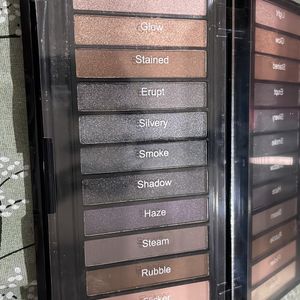 Makuo Revolution Smokey Eyeshadow