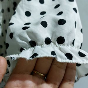 Polka dot White And Black Top