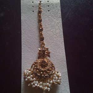 Gold Plated Pearl Beads Design Ethnic Maang Tikka