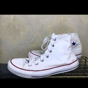 Converse Chuck Taylor All Star.