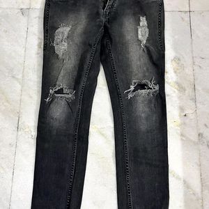 SPLASH DISTRESSED CHARCOAL JEANS SIZE 32