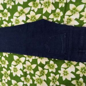 Ladies Black Skinny Damage Jeans