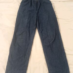 Straight Jeans ...stretchable In Waist