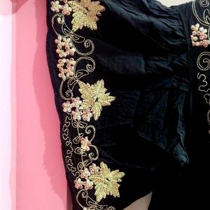 Women Black Floral Print Top