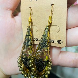 Set Of 2 Earings