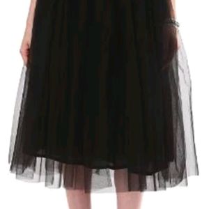 Solid Women A-line Netted Black Skirt