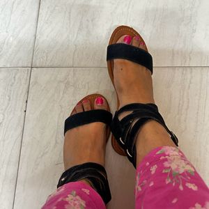 Black Sleek Sandals