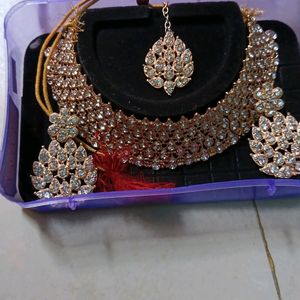 Necklace Set