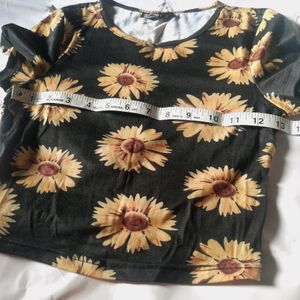 Shein Sunflower Black Fitted Crop Top Girl Xs Tee