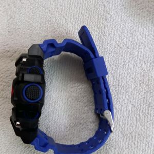 SHOCKNSHOP NEW SPORTS WATCH WITH ALL OPTIONS