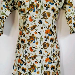 Beautiful Flowers Print Kurti For Women...