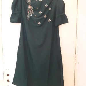 Bottol Green Kurti