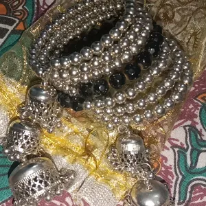 I'm Selling Bangel Accessories