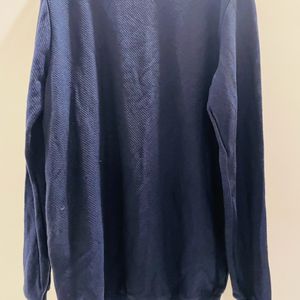 ZARA SWEARSHIRT WITH TAGS IN M