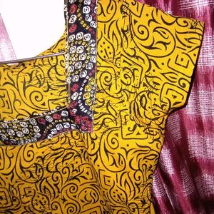 Short printed kurti