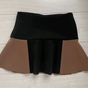 Black/Brown Short Skirt