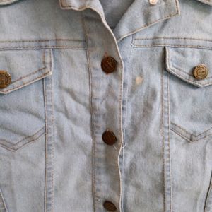 Light Blue Jean Coat ( Sleeveless)