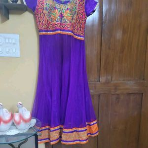 Women's Heavy Embroidered Kurta