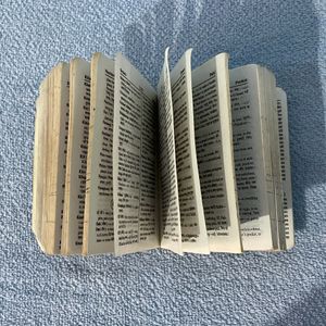 A TO Z POCKET DICTIONARY