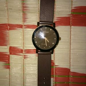 Best Girl & Women Wrist Watch ⌚