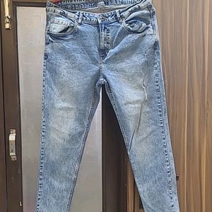 Price Dropped - BRANDED ROADSTER JEANS