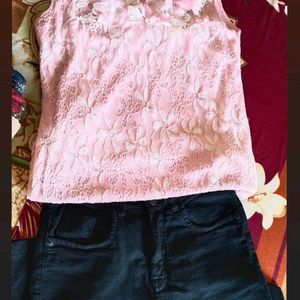 Beautiful Pink Sleeveless Top . 🩷