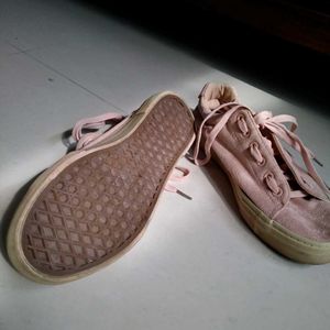 Suede casual shoes