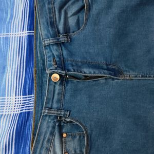 Blue Denim Ankle Length Jeans