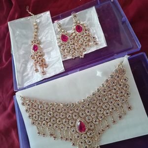 Beautiful Golden Necklace Set  Pink & White Diamond