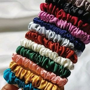 Mini size Scrunchies