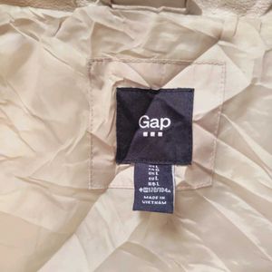 GAP PUFFER BEIGE JACKET