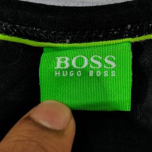 Hugo Boss Black Tshirt Size L