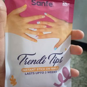 Sanfe Pink French Stick On Nails 🎉🎉🥳🥳