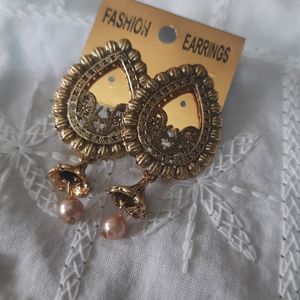 🌸COMBO OFFER FOR 2 EARRINGS UNUSED