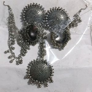 Earrings Maangtika Set